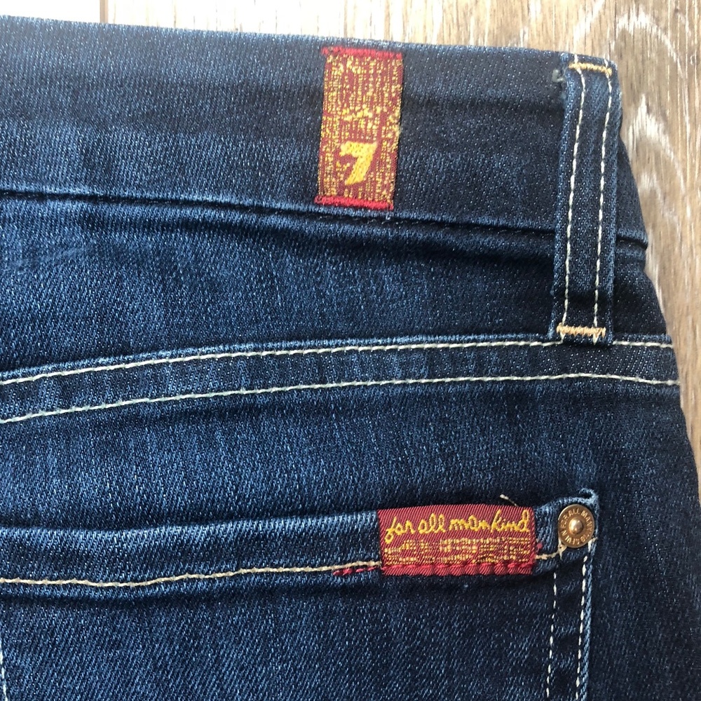 7 For all Mankind Kimmie Straight Leg Jean Size 29 - Picture 6 of 8